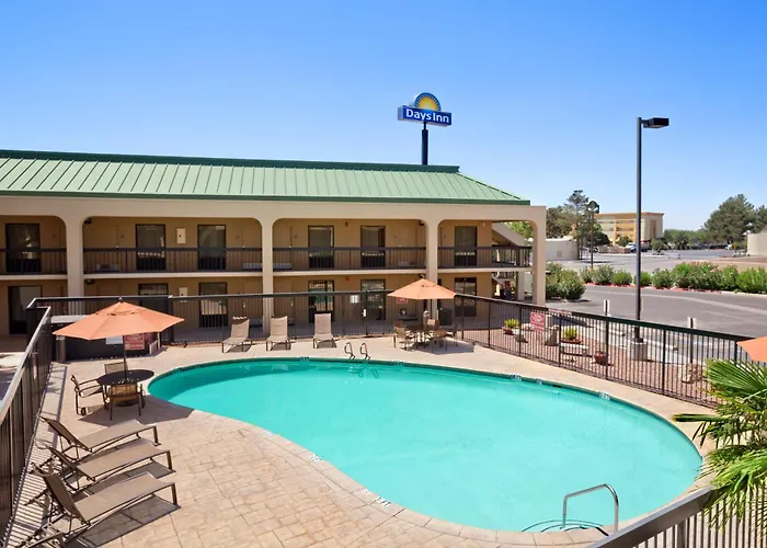 Motel: Days Inn By Wyndham Las Cruces